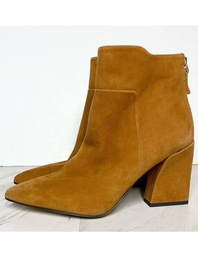 Franco Sarto Venture Carmel Suede Bootie 8 1/2 M